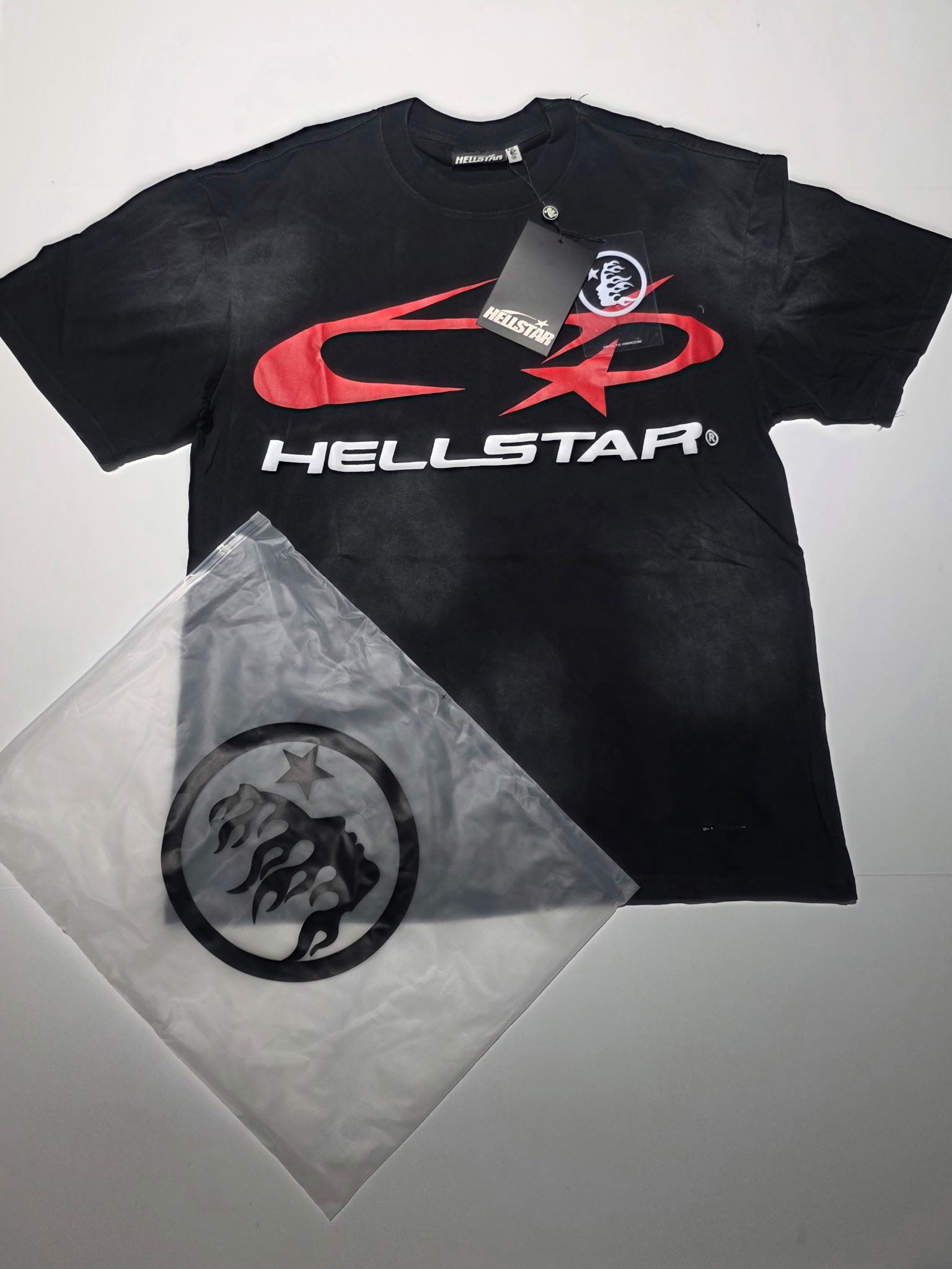 Hellstar Graphic Tee & Shorts SET