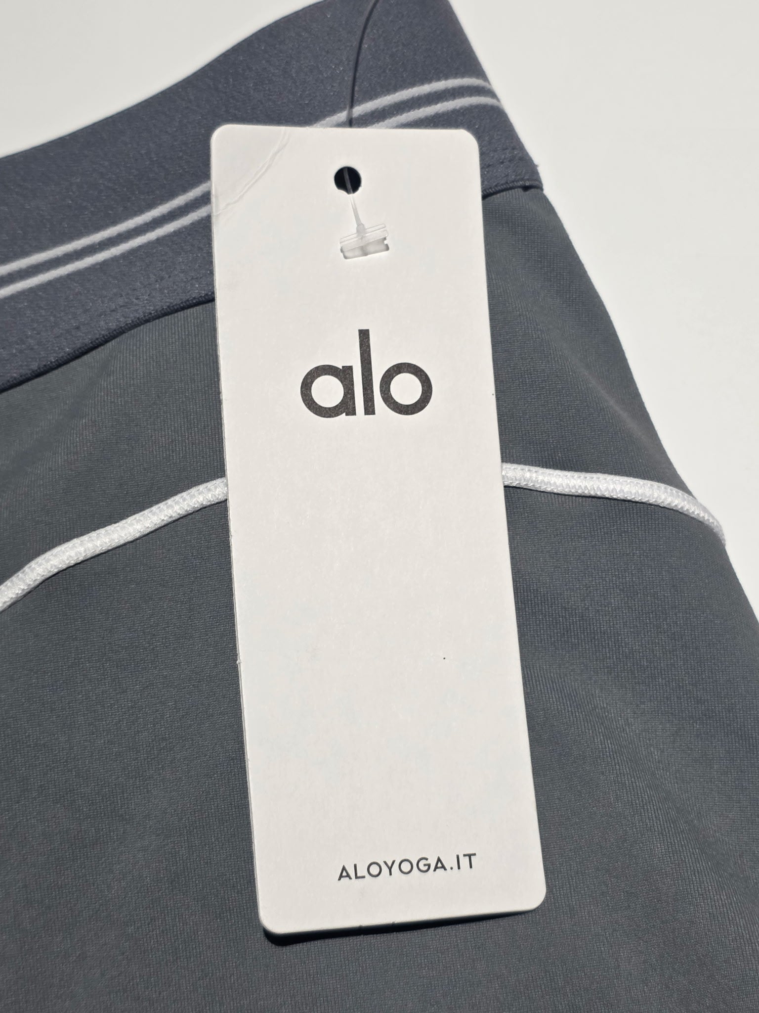 ALO Sports Bra & Leggings SET